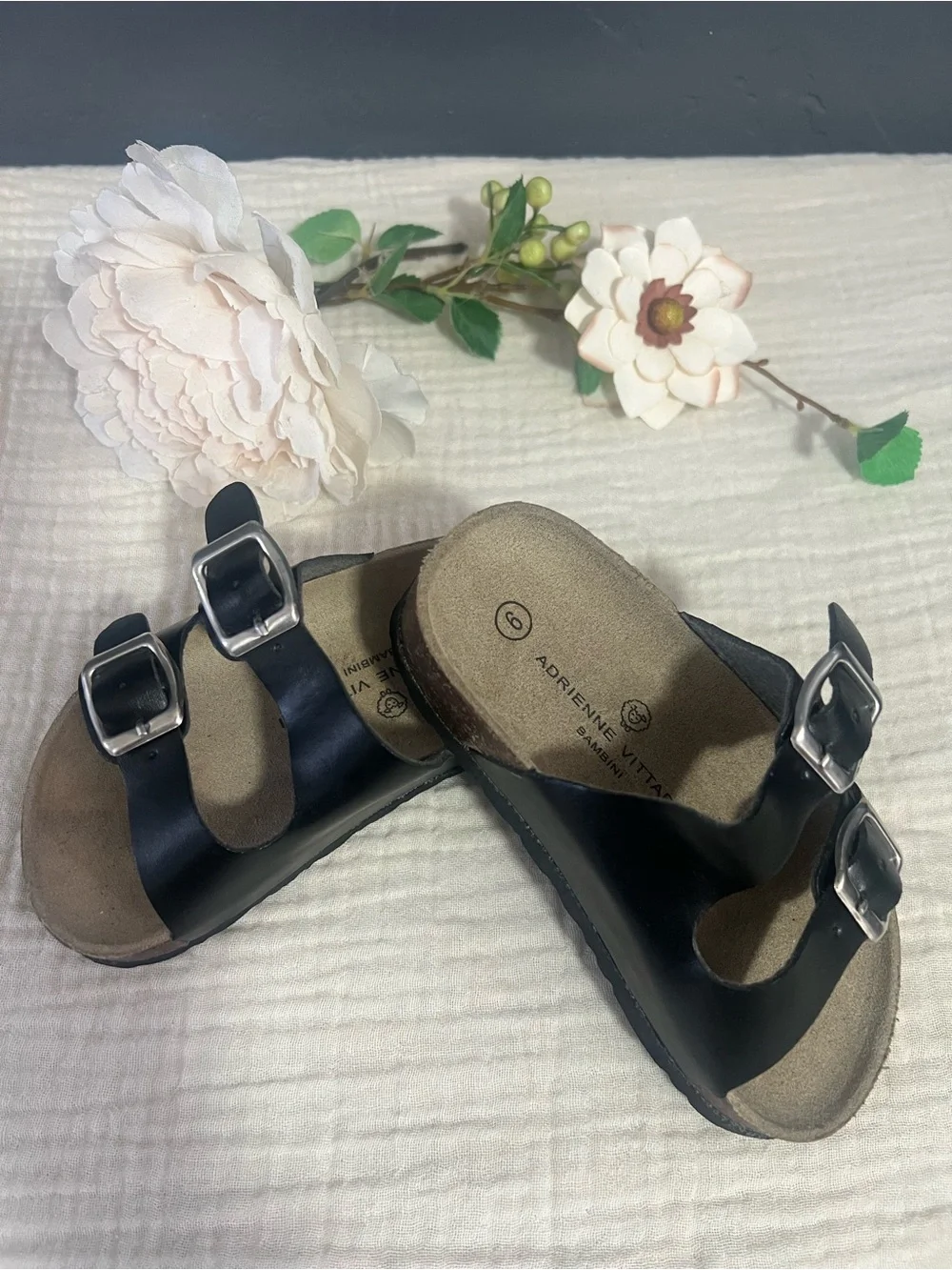 Adrienne Vittadini Black Double-Buckle Slide Sandals for Kids